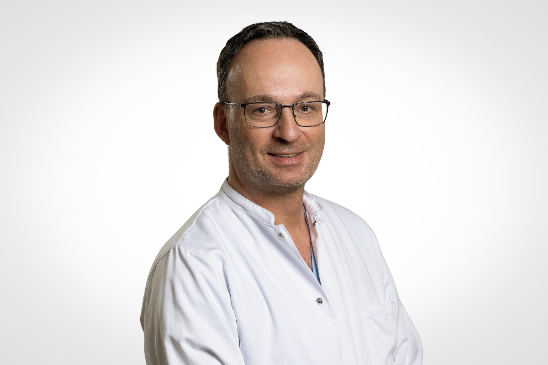 Portraitbild Dr. Ziachehabi